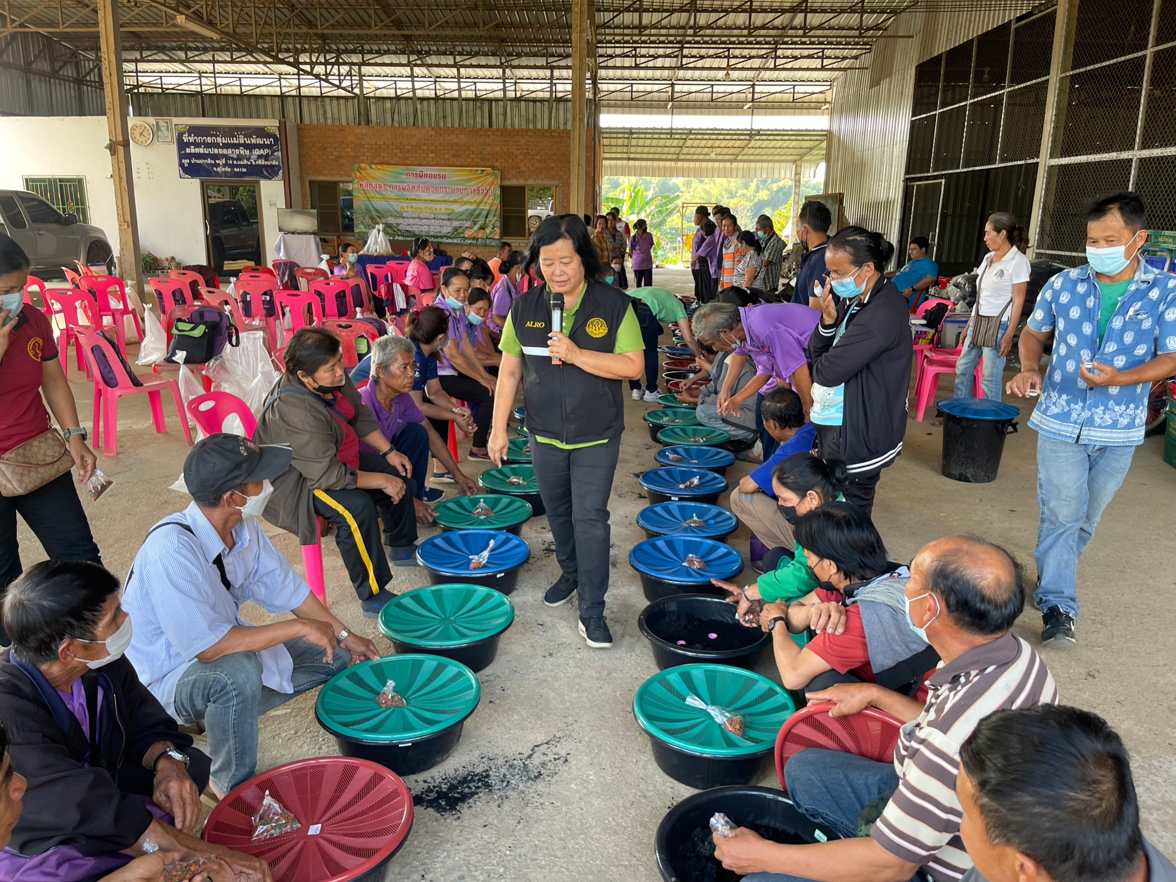 title - จัดฝึกอบรมโครงการระบบส่งเสริมเกษตรแบบแปลงใหญ่ในเขตปฏิรูปที่ดิน หลักสูตร การผลิตส้มด้วยกระบวนการชีววิถี ประจำปีงบประมาณ พ.ศ.2566 